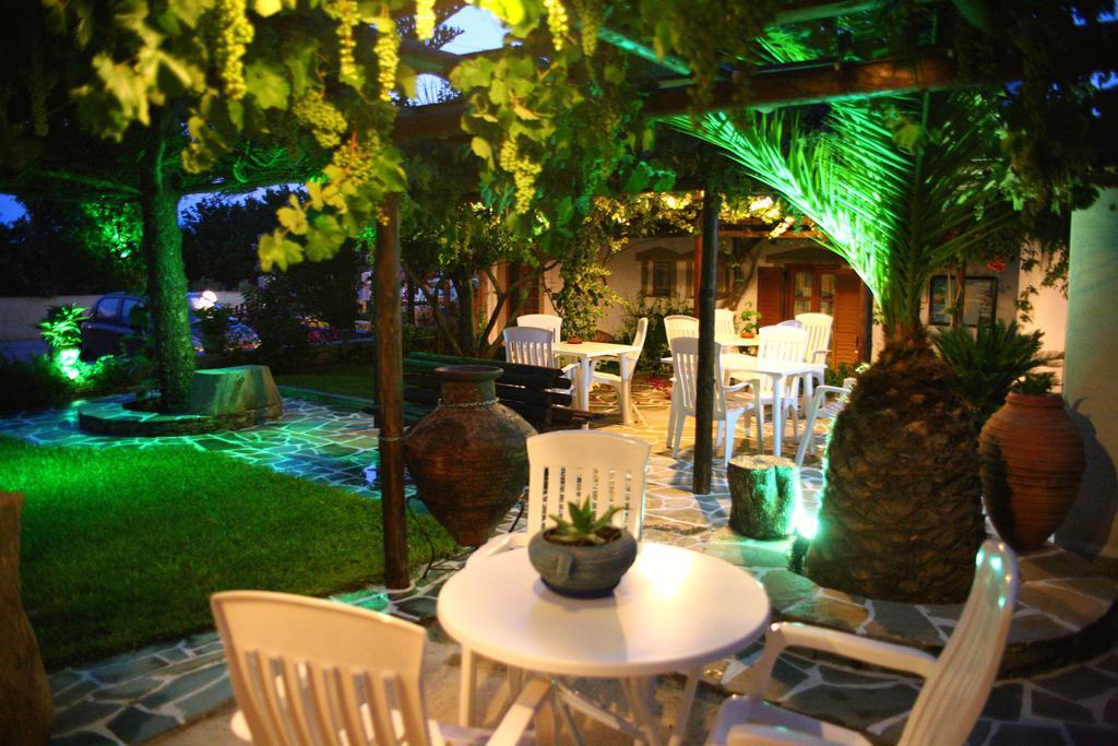 Dimitra Studios Kastrákion Habitación foto